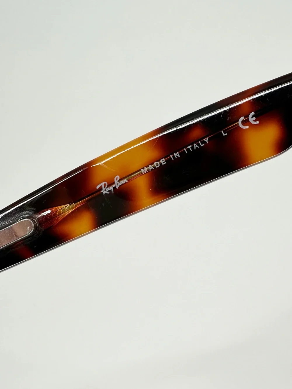 Ray-Ban RB2113 Wayfarer Tortoise Sunglasses 909 Italy 50-19